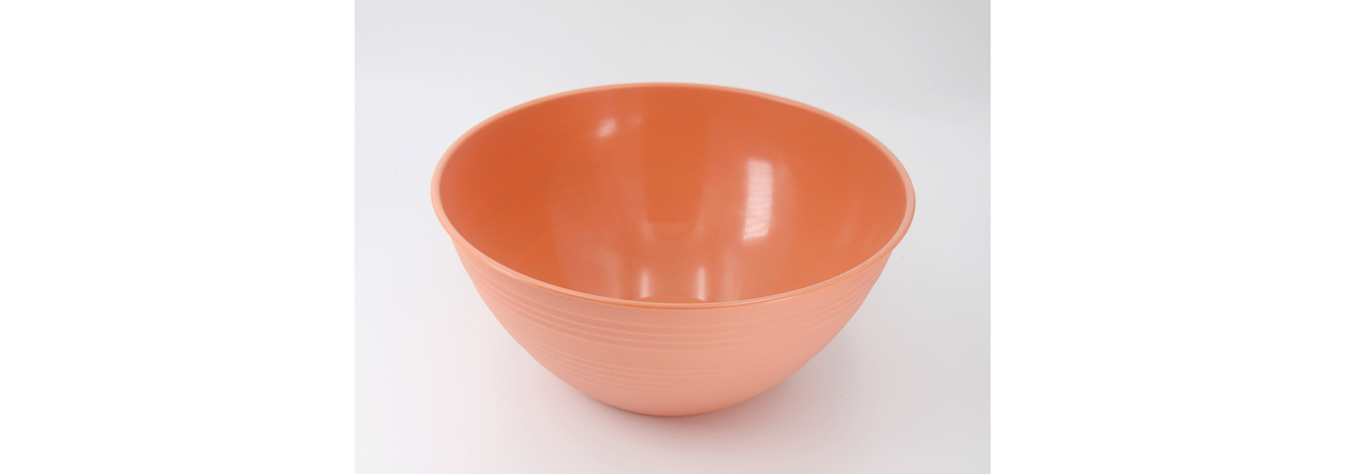 Ceramic salad bowl